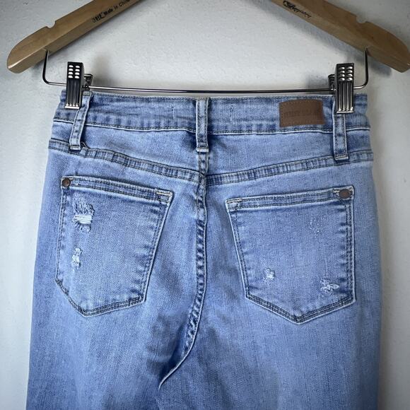 Judy Blue Jeans 3 / 26 JB82281-JSMD Boyfriend Fit Stretch Distressed Denim - Picture 7 of 12